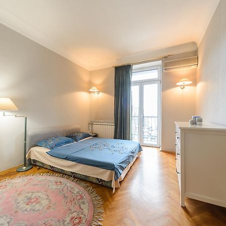 Apartment Near Olympic Stadium Kiev Luaran gambar