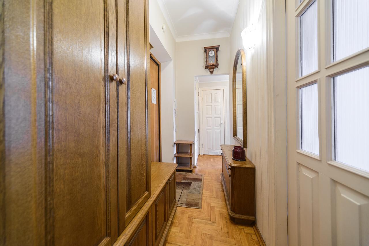 Apartment Near Olympic Stadium Kiev Luaran gambar