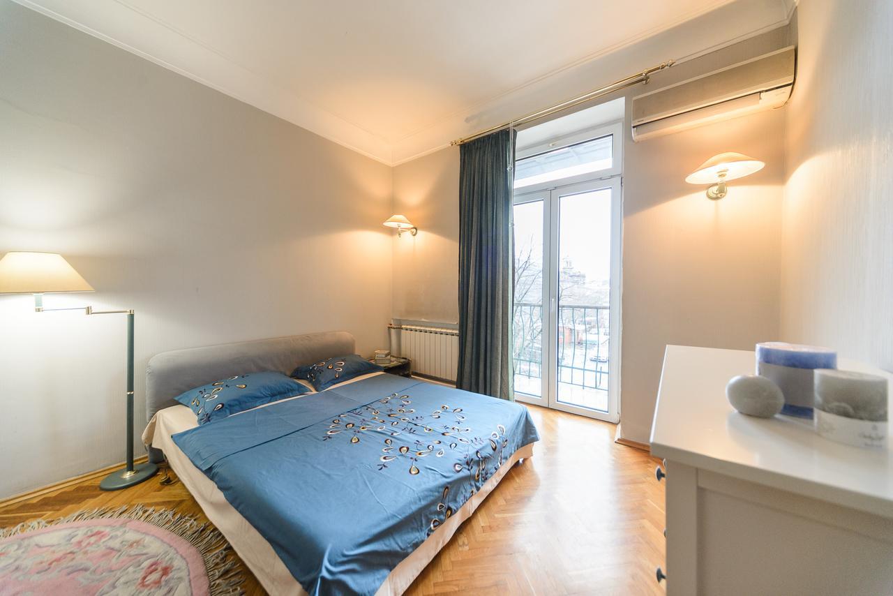 Apartment Near Olympic Stadium Kiev Luaran gambar